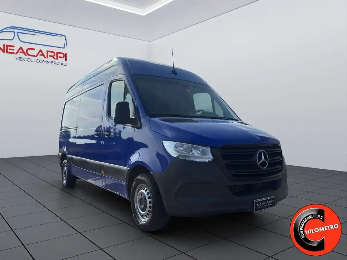Usata Mercedes Sprinter 114 CV (83 kW) 2021 Blu/azzurro Furgone