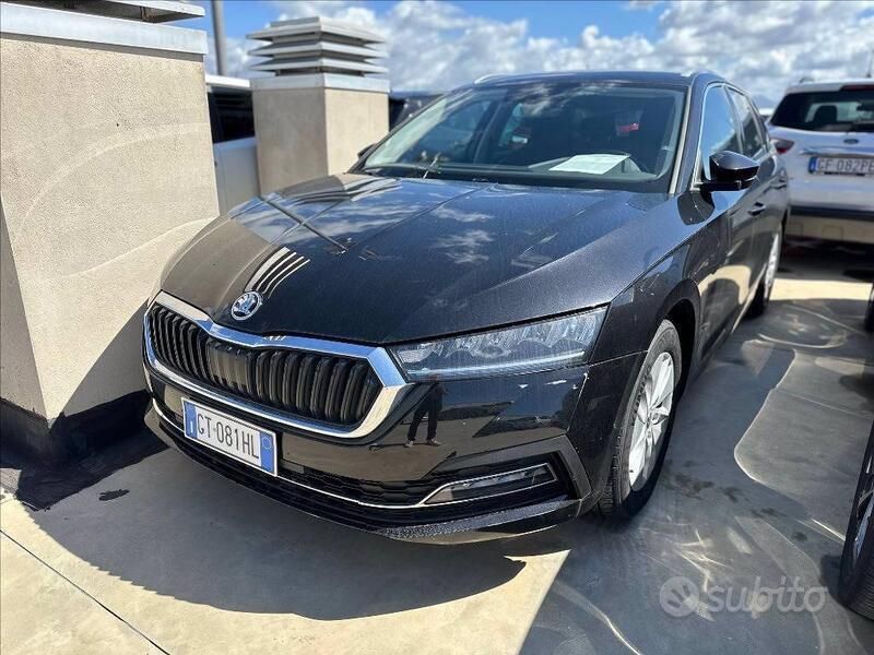 Usata Skoda Octavia 150 CV (110 kW) 2024 Nero Station wagon