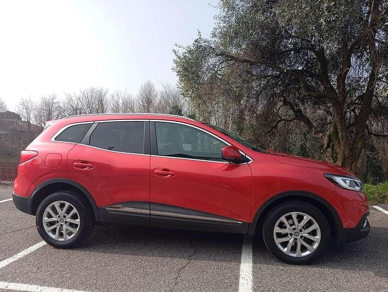 Usata Renault Kadjar Intens 131 CV (96 kW) 2015 Rosso SUV