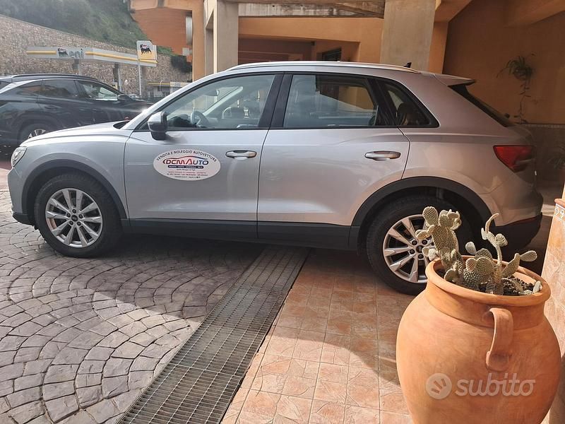 Usata Audi Q3 Business 150 CV (110 kW) 2021 Grigio SUV