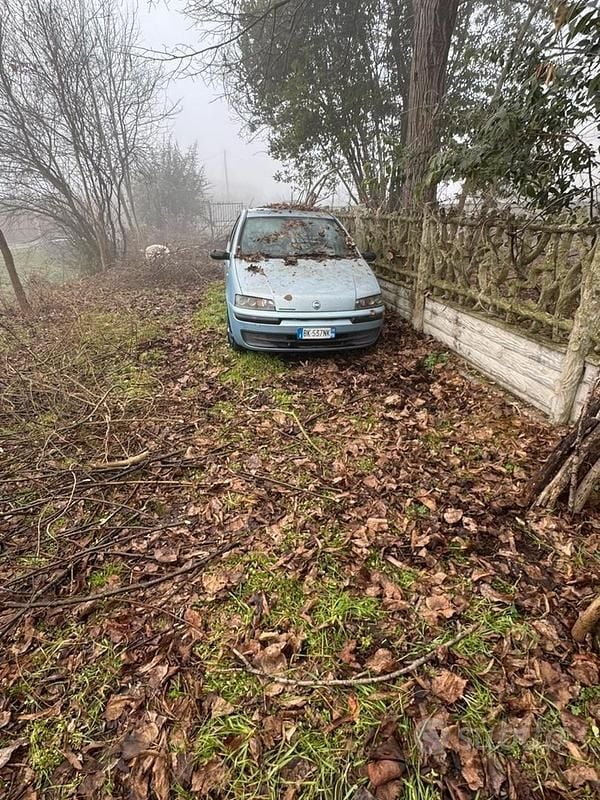 Usata Fiat Punto 80 CV (58 kW) 1999 Berlina
