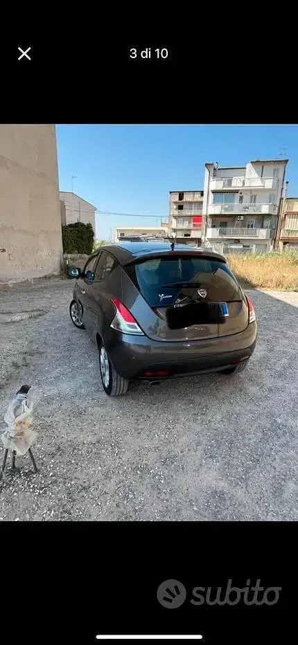Usata Lancia Ypsilon 95 CV (69 kW) 2014 Utilitaria