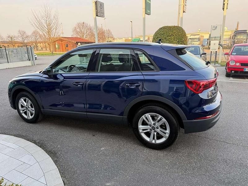 Usata Audi Q3 Business 150 CV (110 kW) 2022 Blu/azzurro SUV