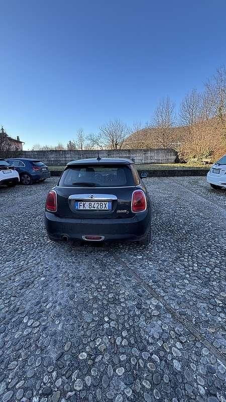Usata Mini Cooper D Business 116 CV (85 kW) 2017 Utilitaria