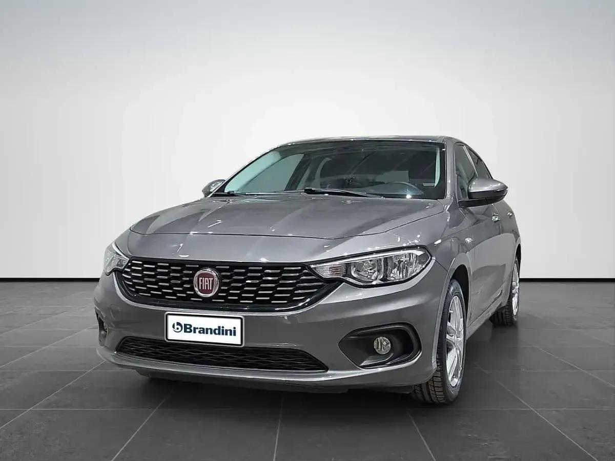 Usata Fiat Tipo Easy 120 CV (88 kW) 2018 Berlina