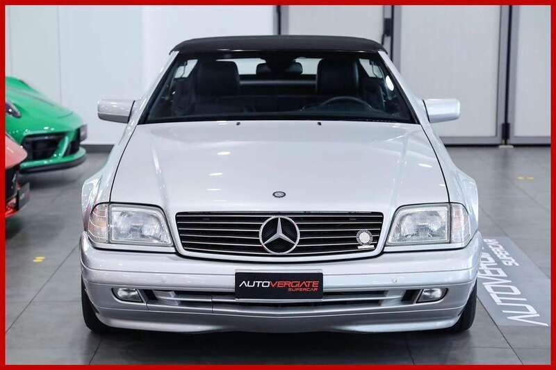 Usata Mercedes SL320 231 CV (169 kW) 1997 Argento Cabrio