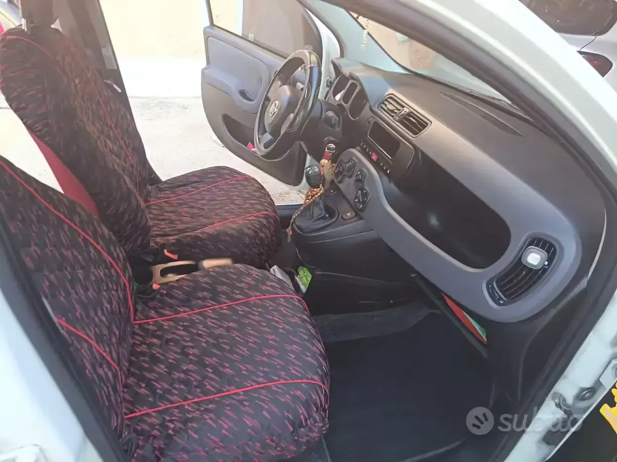 Usata Fiat Panda 75 CV (55 kW) 2012 Utilitaria