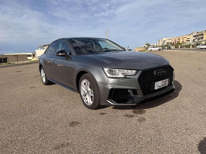 Usata Audi A4 Business 150 CV (110 kW) 2016 Grigio Berlina