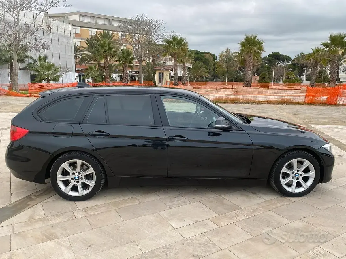 Usata BMW 320 184 CV (135 kW) 2014 Nero Station wagon