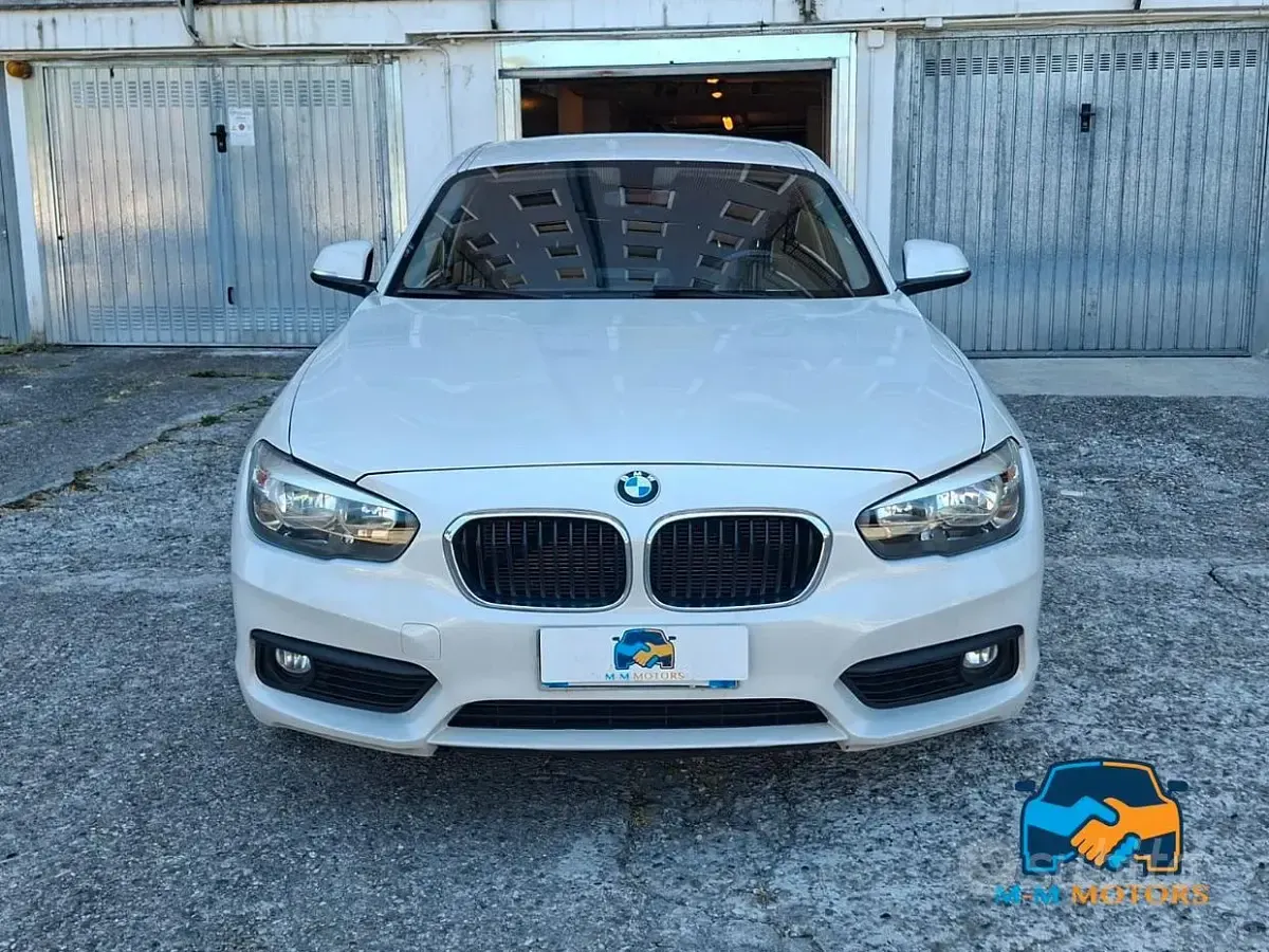 Usata BMW 118 Advantage 150 CV (110 kW) 2019 Bianco Berlina
