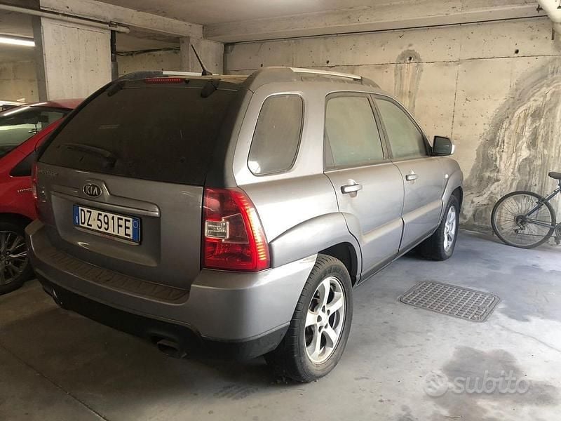Usata Kia Sportage 2009 Grigio SUV