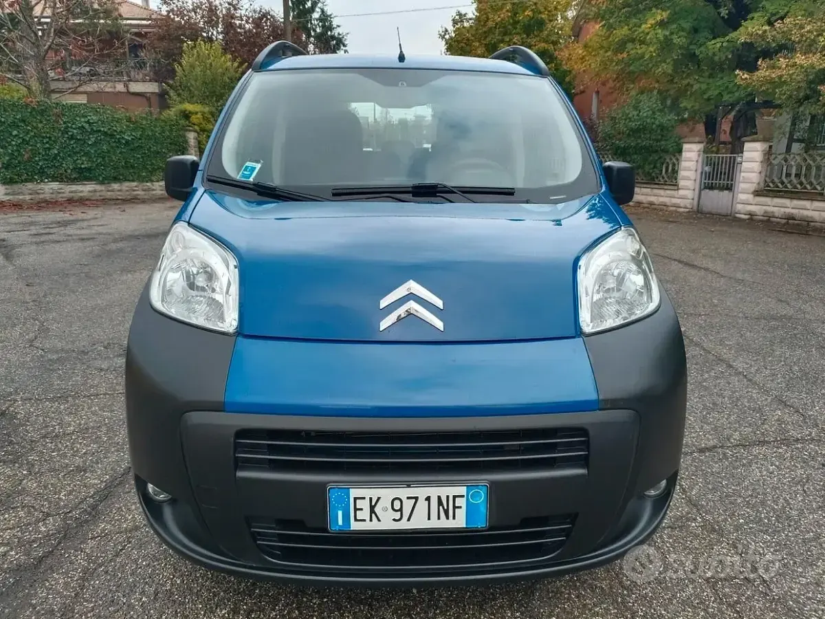 Occasion Citroën Nemo 75 ch (55 kW) 2011 Bleue Monospace