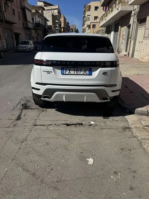 Usata Land Rover Range Rover evoque HSE Dynamic 150 CV (110 kW) 2019 SUV