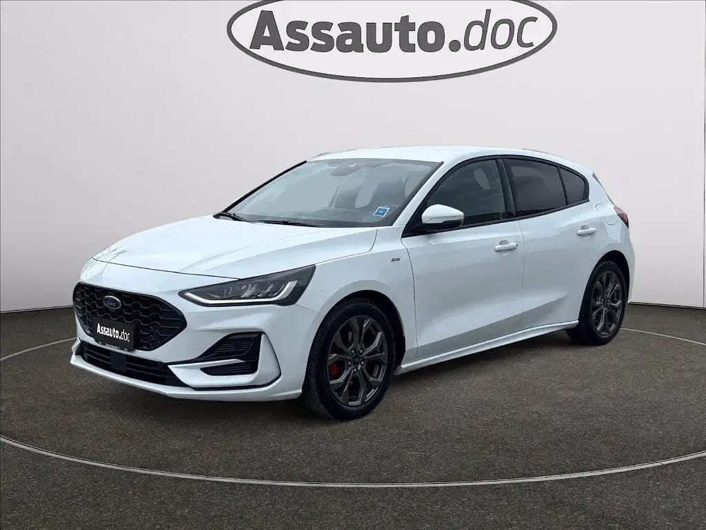 Usata Ford Focus ST-Line X 125 CV (91 kW) 2023 Bianco pastello Berlina
