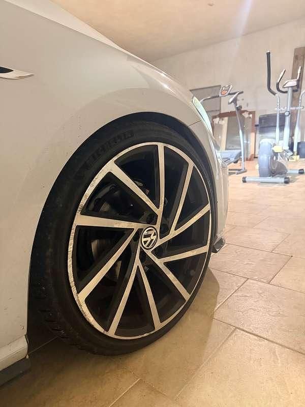 Usata VW Golf VII 116 CV (85 kW) 2019 Argento Berlina