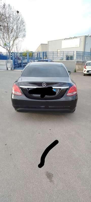 Begagnad Mercedes C180 Elegance 120 HK (88 kW) 2013 Sedan