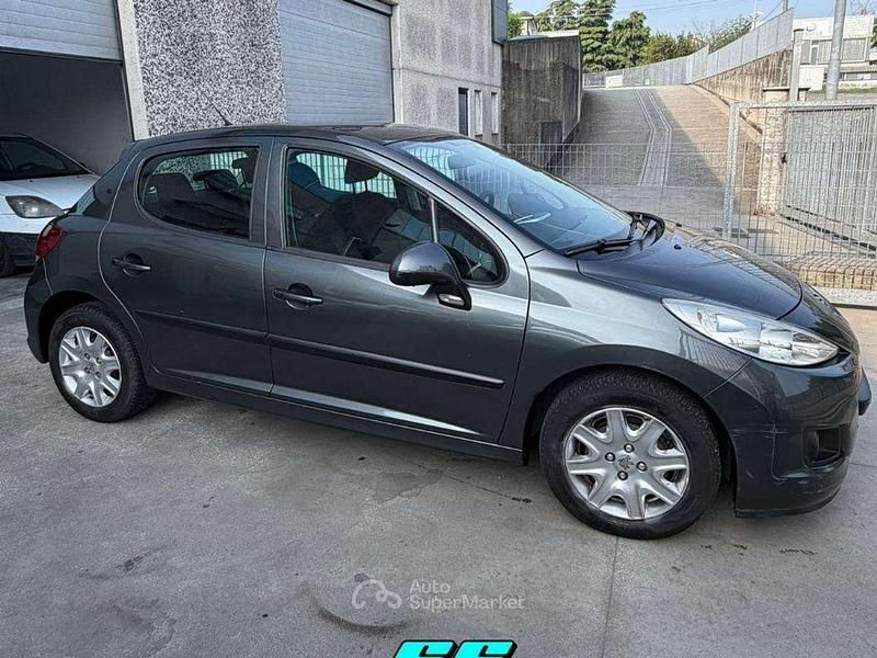 Occasion Peugeot 207 Business-Line 68 ch (50 kW) 2011 Gris Berline