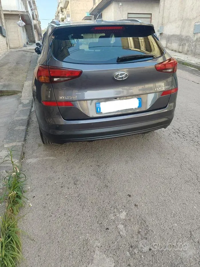 Usata Hyundai Tucson 116 CV (85 kW) 2019 Grigio SUV