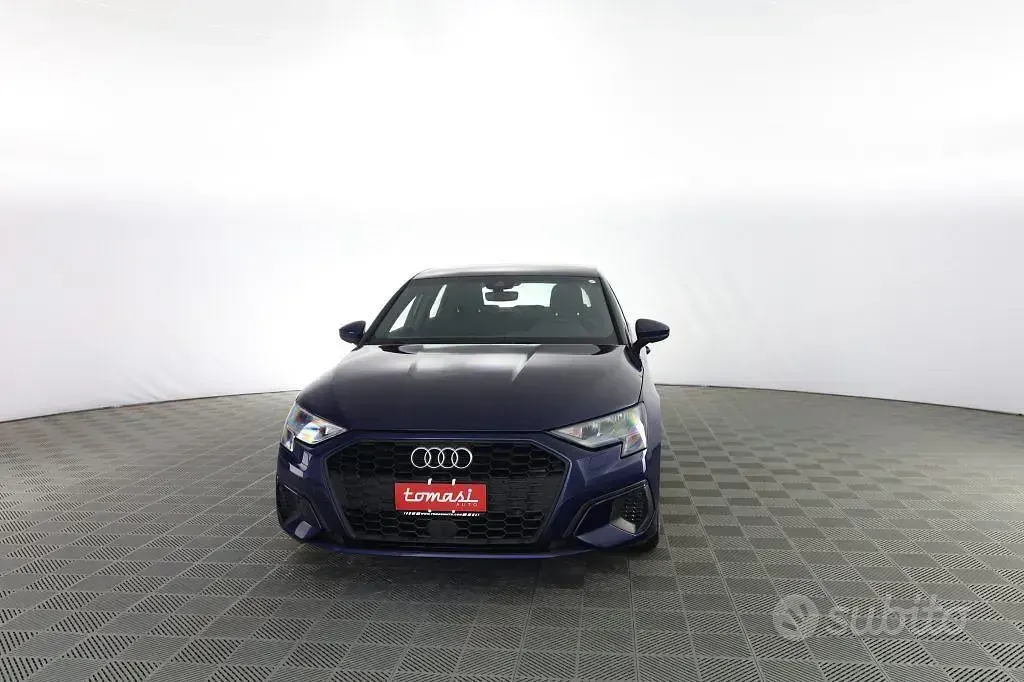 Usata Audi A3 116 CV (85 kW) 2022 Blu Berlina