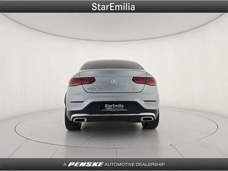 Usata Mercedes GLC220 Premium 194 CV (142 kW) 2022 Argento SUV