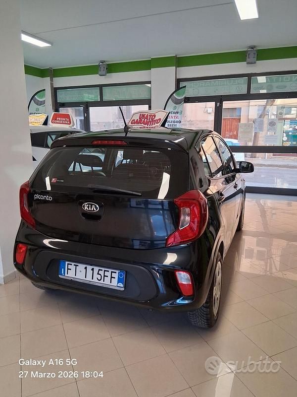 Usata Kia Picanto City 66 CV (48 kW) 2018 Nero Utilitaria