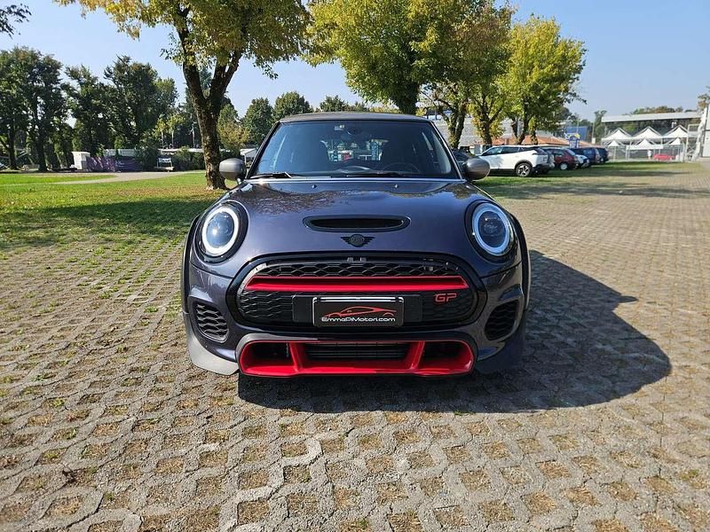Usata Mini John Cooper Works Comfort 306 CV (225 kW) 2020 Grigio Utilitaria