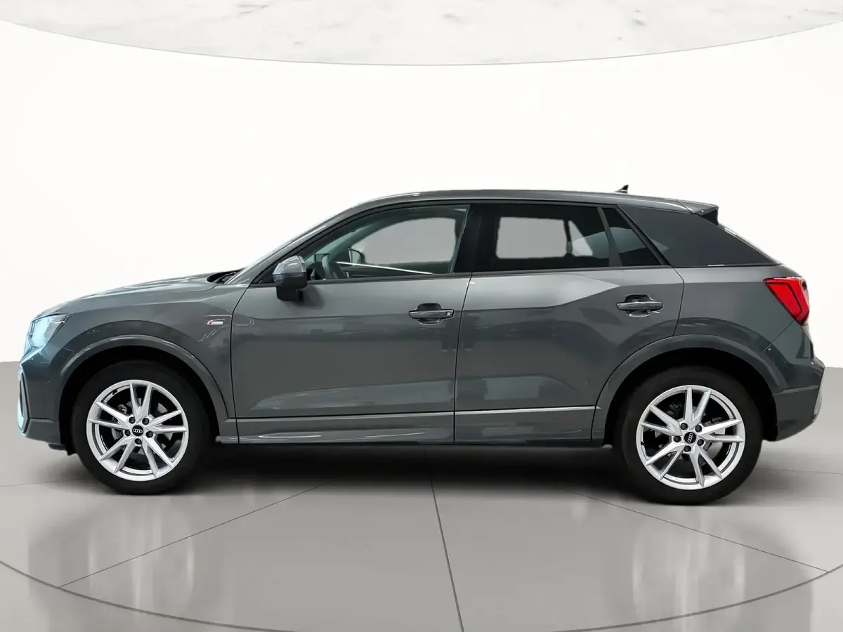 Usata Audi Q2 S-Line 2025 Grigio daytona perlato SUV