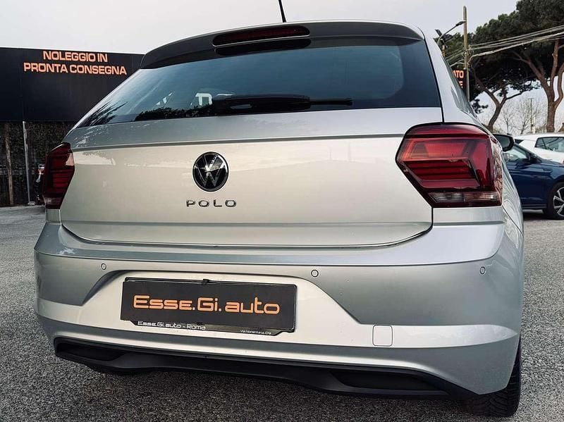 Usata VW Polo Comfortline 80 CV (58 kW) 2021 Argento Utilitaria