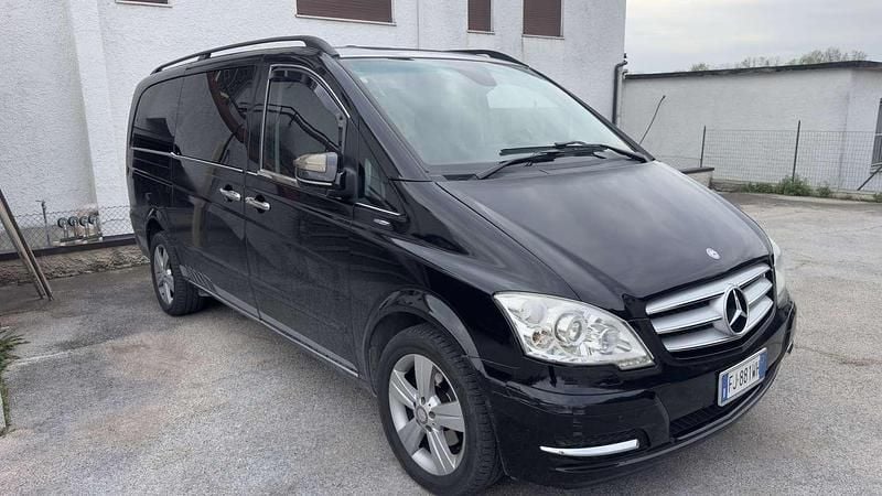 Usata Mercedes Viano 163 CV (119 kW) 2011 Nero Monovolume