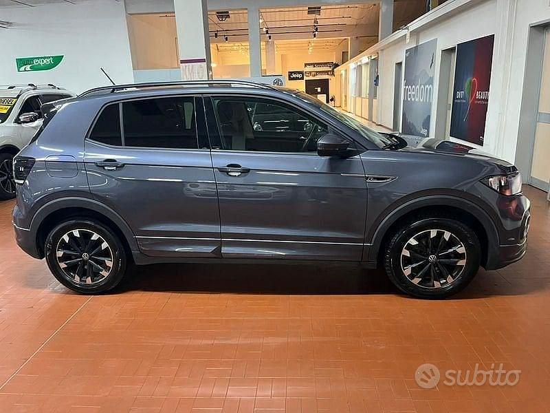 Usata VW T-Cross Sport 110 CV (80 kW) 2022 Grigio SUV