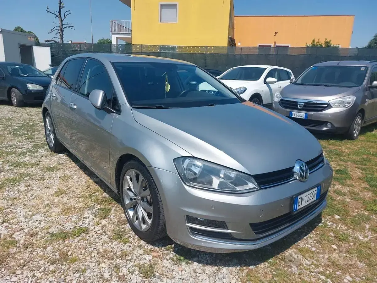 Usata VW Golf VII Highline 105 CV (77 kW) 2014 Grigio Berlina