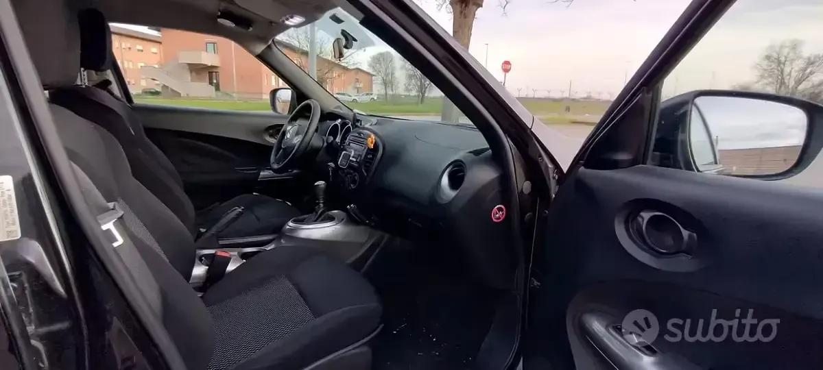 Usata Nissan Juke 110 CV (80 kW) 2015 Nero SUV
