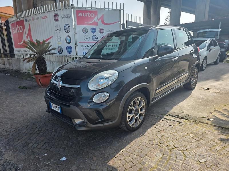 Usata Fiat 500L Trekking 85 CV (62 kW) 2015 Nero Monovolume