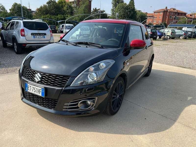 Grigio Usata 2013 Suzuki Swift Sport Tre volumi | 8700 € (Ottimo prezzo) - Immagine 1/4