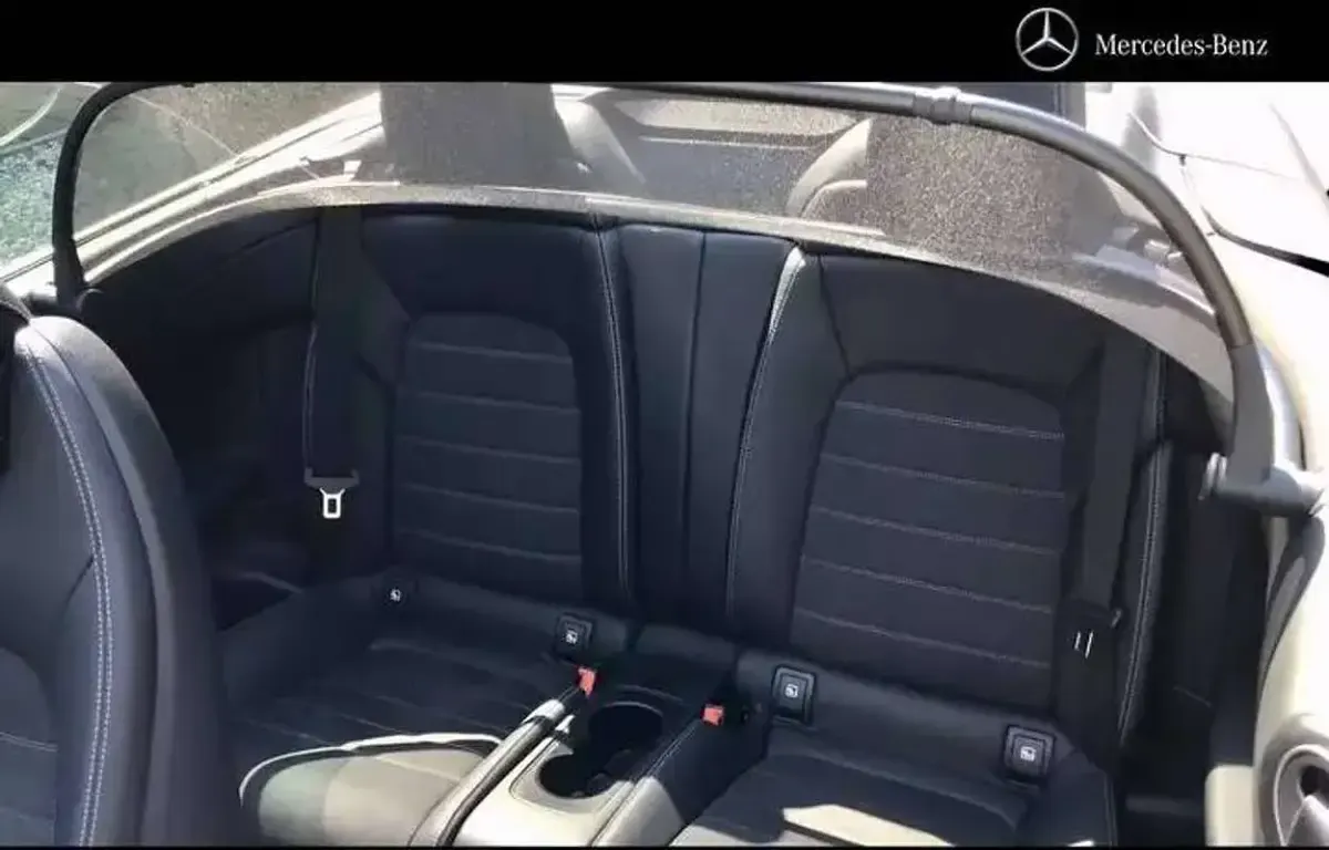 Usata Mercedes C180 Premium 156 CV (114 kW) 2019 Nero Cabrio