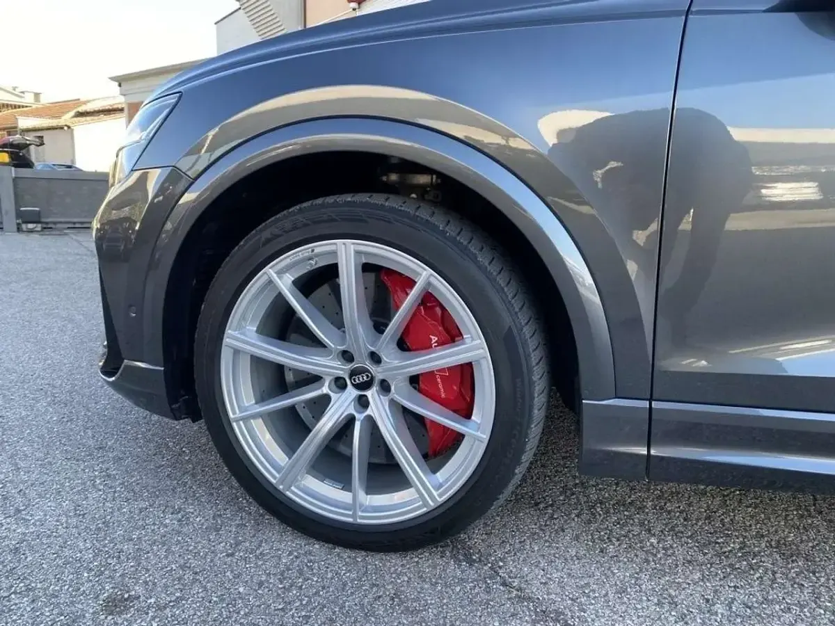 Usata Audi RS Q8 Ambiente 600 CV (441 kW) 2020 Antracite SUV