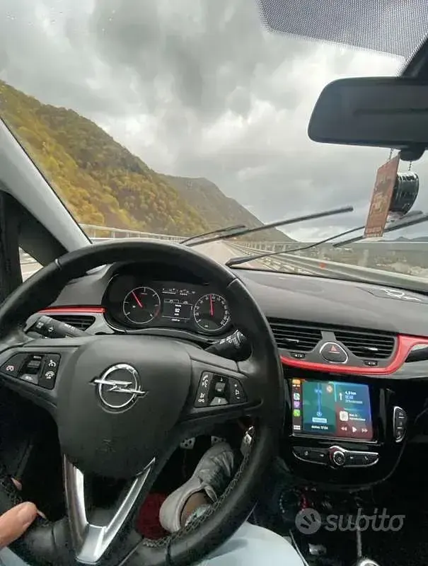 Usata Opel Corsa Edition 75 CV (55 kW) 2018 Utilitaria
