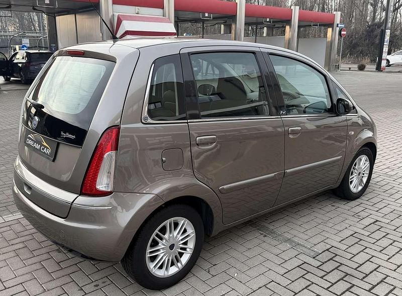 Usata Lancia Musa 95 CV (69 kW) 2010 Other Monovolume