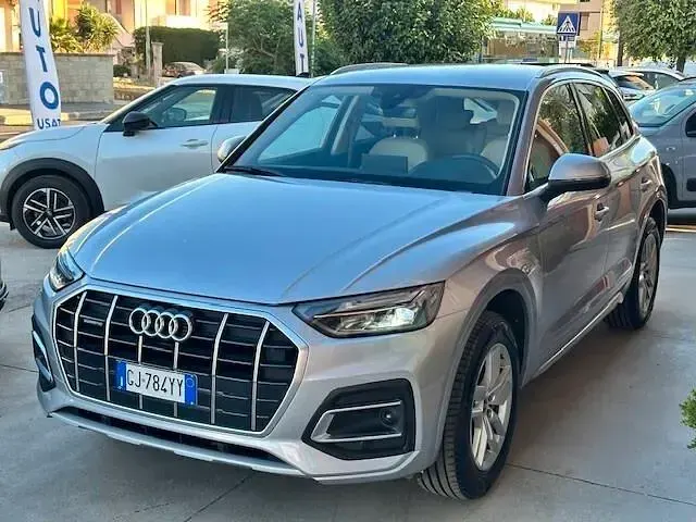 Usata Audi Q5 Design 203 CV (149 kW) 2022 Grigio SUV