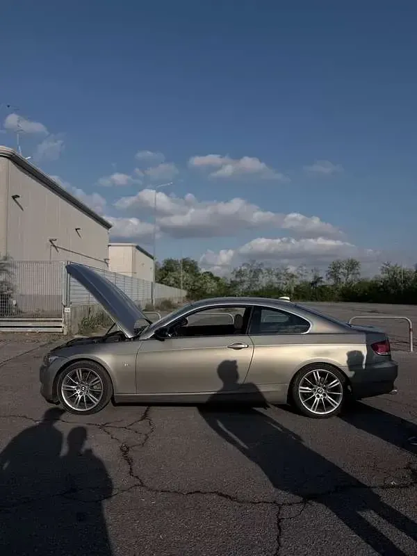 Usata BMW 325 192 CV (141 kW) 2007 Coupé