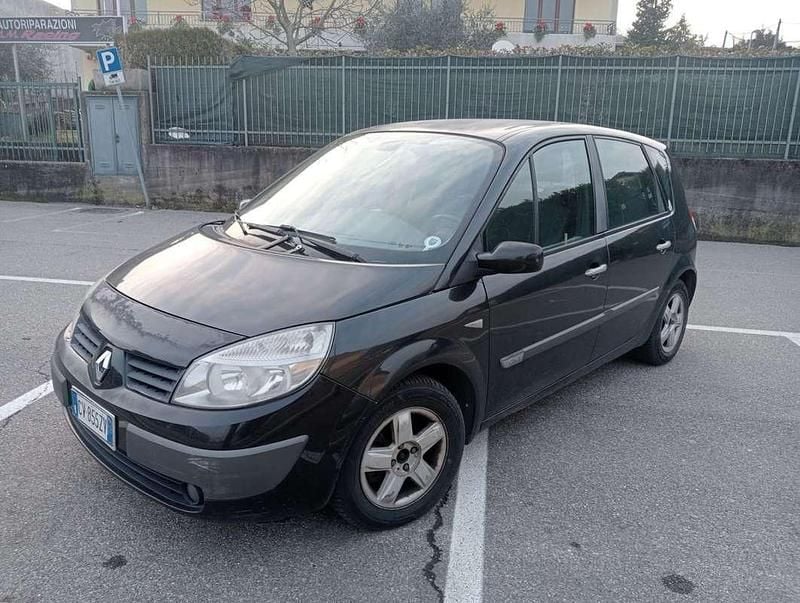 Usata Renault Mégane Dynamique 107 CV (78 kW) 2005 Nero Monovolume