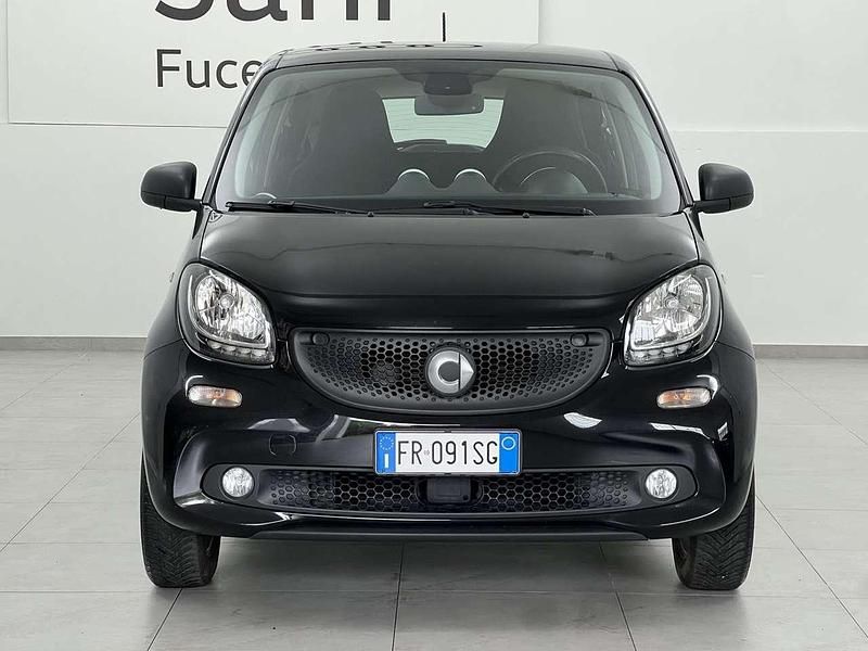 Usata Smart ForFour 71 CV (52 kW) 2018 Nero Utilitaria