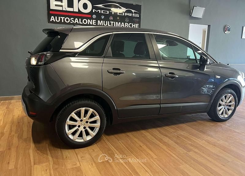 Usata Opel Crossland X Design & Tech 110 CV (80 kW) 2022 SUV