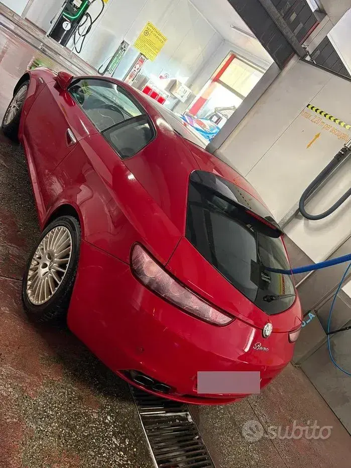 Usata Alfa Romeo Brera 185 CV (136 kW) 2006 Rosso Coupé