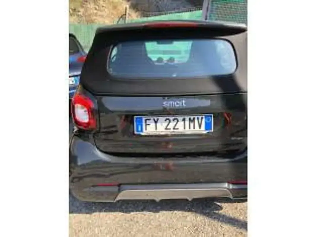 Usata Smart ForTwo Cabrio 90 CV (66 kW) 2019 Nero Cabrio