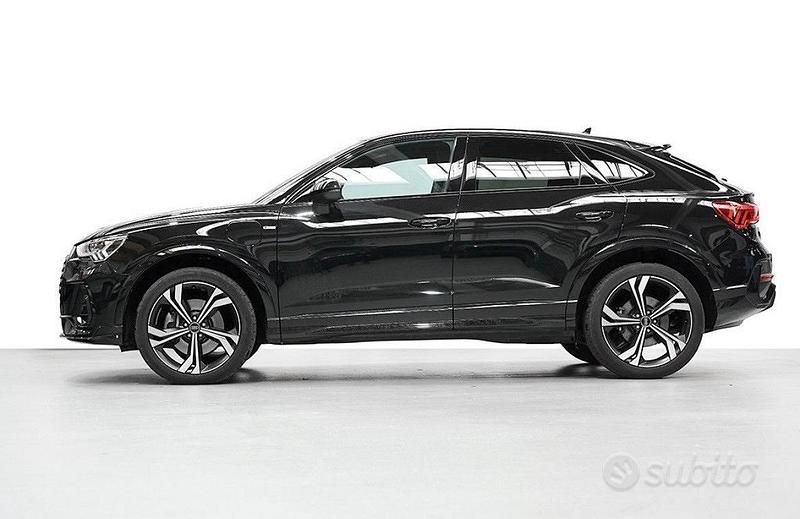 Usata Audi Q3 Sportback Ambiente 244 CV (179 kW) 2022 Nero SUV