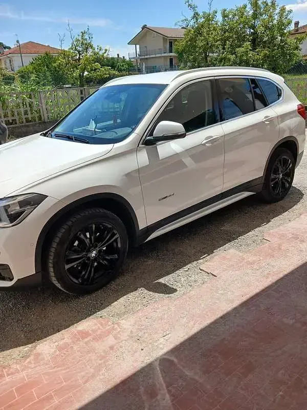 Usata BMW X1 150 CV (110 kW) 2016 SUV