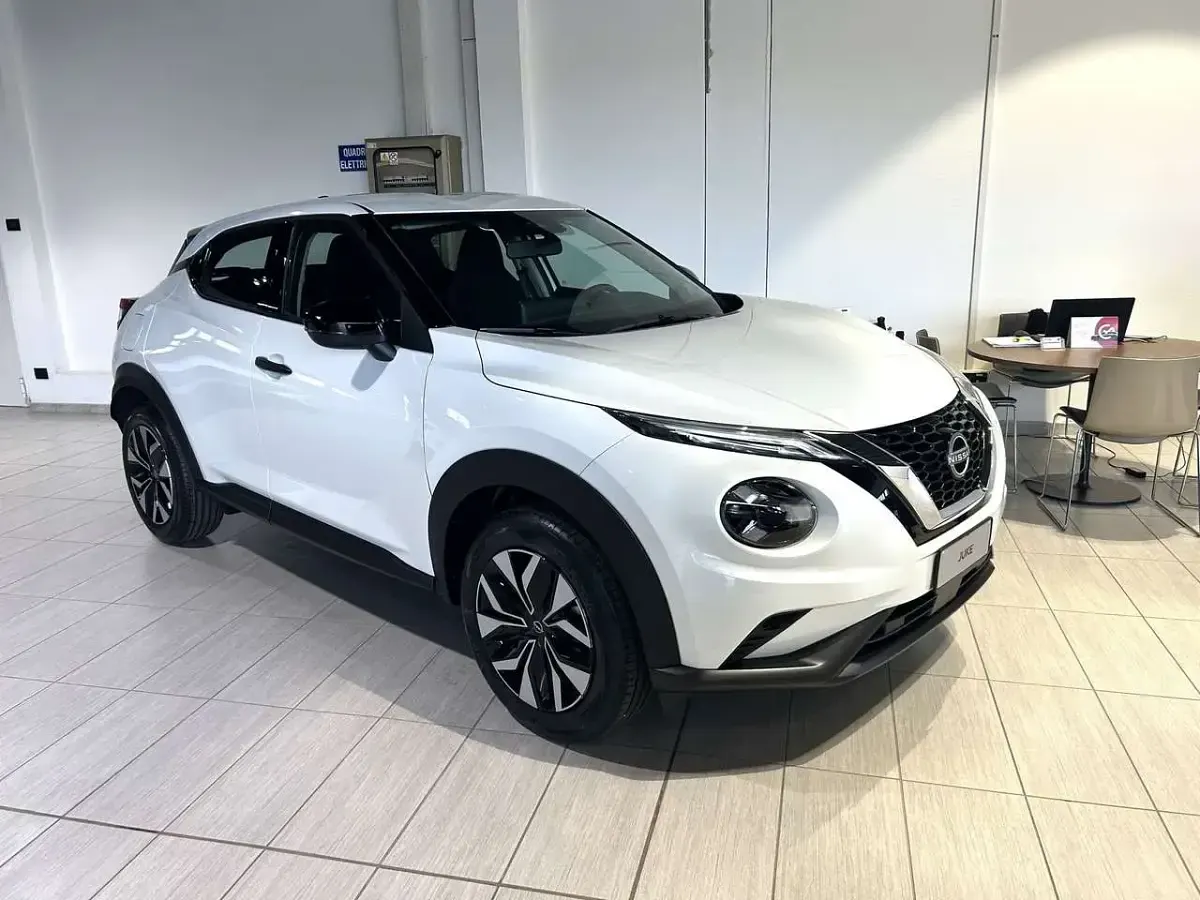 Nuova Nissan Juke Acenta 114 CV (83 kW) 2026 Bianco perla SUV