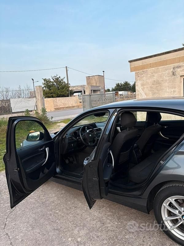 Usata BMW 116 116 CV (85 kW) 2018 Grigio Utilitaria