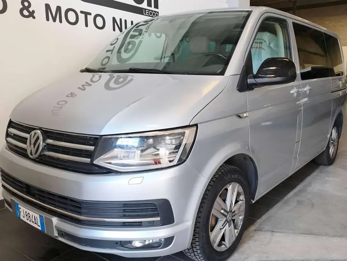 Usata VW Multivan Highline 150 CV (110 kW) 2016 Argento Monovolume